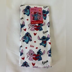 2 Pack Disney Stitch And Angel Kitchen Towels Hearts Valentine's Day Love NEW